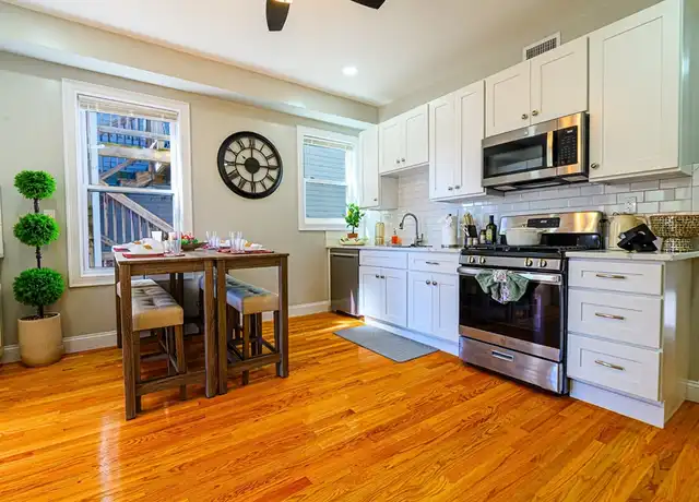 Property at 28-30 Chestnut Ave Unit 2, Jamaica Plain, MA, 02130, 4 beds, 2 baths, [object Object]