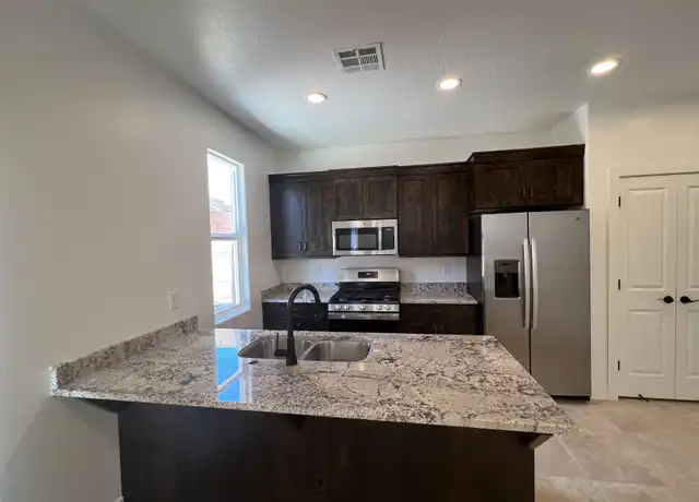 Property at 263 N 2480 W, Hurricane, UT, 84737, 3 beds, 2.5 baths, [object Object]