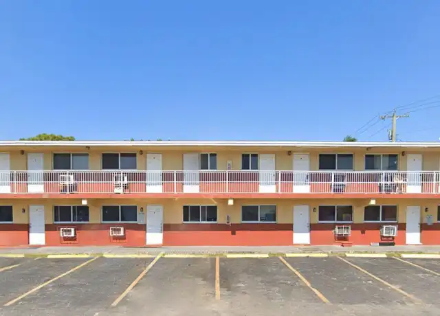 Property at 800 NW 11th Ave Unit 1, Fort Lauderdale, FL, 33311, 2 beds, 1 bath, [object Object]