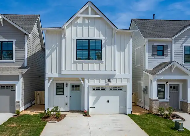 Property at 105 Huntley Ridge Dr, Pelham, AL, 35124, 2 beds, 2.5 baths, [object Object]