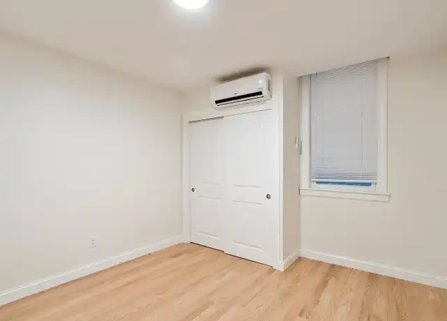 Property at 12 N Bennet St Unit 1, Boston, MA, 02113, 2 beds, 1 bath, [object Object]