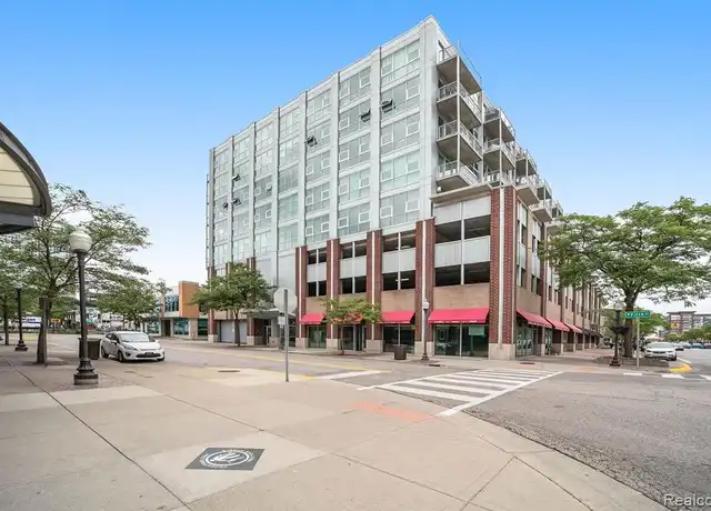 Property at 100 W 5th St #802, Royal Oak, MI, 48067, 1 bed, 1.5 baths, [object Object]