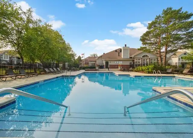 Property at 58 Sterling Cir, Wheaton, IL, 60189, 2 beds, 2 baths, [object Object]