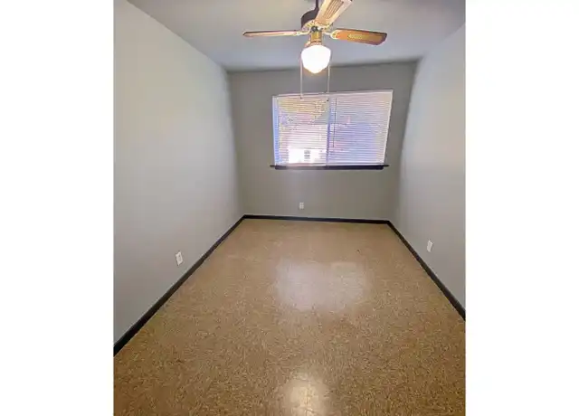 Property at 5122 NW Radial Hwy Unit 512216, Omaha, NE, 68104, 2 beds, 1 bath, [object Object]