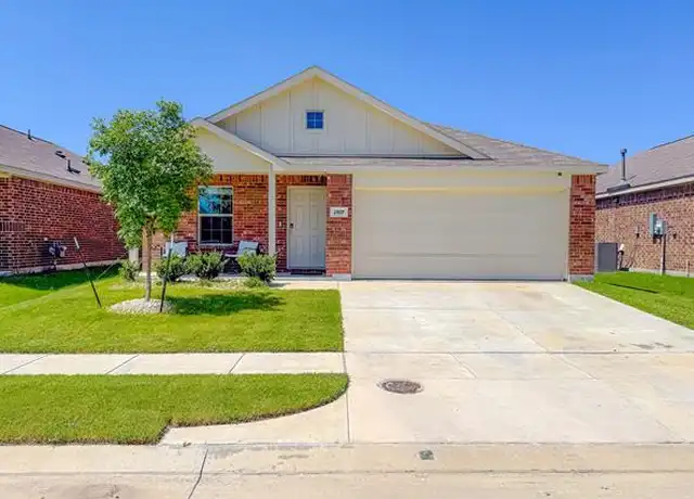 Property at 2107 Mobile Dr, Ennis, TX, 75119, 3 beds, 2 baths, [object Object]