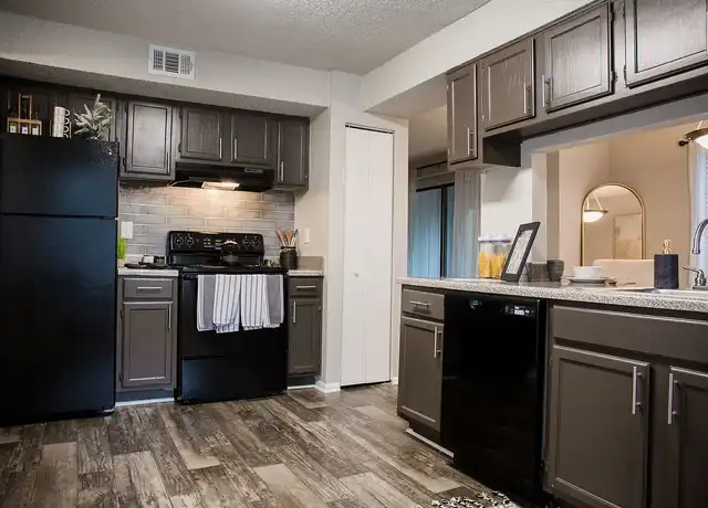 Property at Las Palmas Apartments - 1 Seasons Pkwy, Norcross, GA, 30093, 2-3 beds, 2 baths, [object Object]