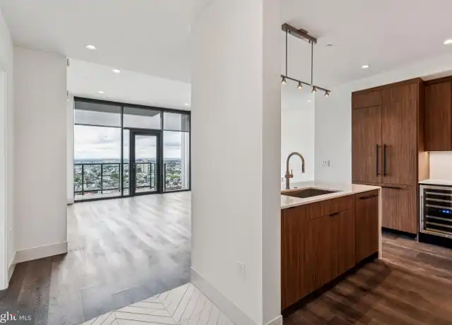 Property at 1 Dock St Ph 2905, Philadelphia, PA, 19106, 2 beds, 2 baths, [object Object]