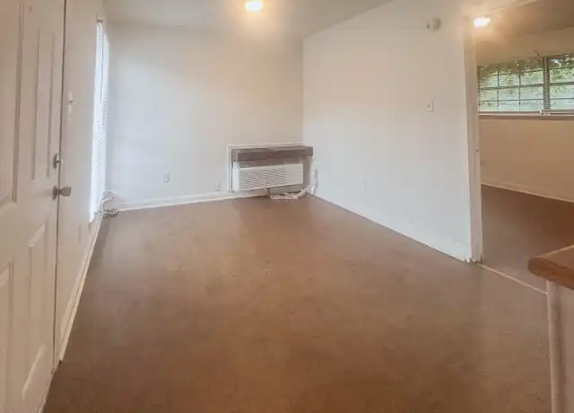 Property at 205 Rue Royale Unit C, Lafayette, LA, 70507, 1 bed, 1 bath, [object Object]