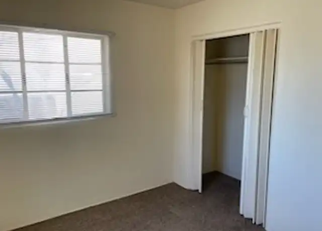 Property at 1110 Doctor Martin Luther King Junior Ave NE Unit 0, Albuquerque, NM, 87106, 1 bed, 1 bath, [object Object]