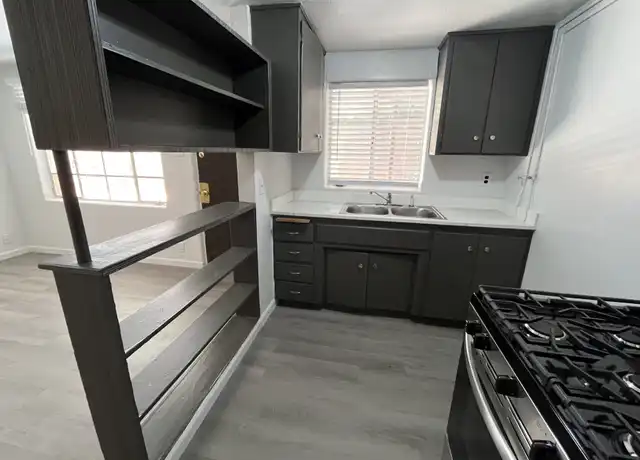 Property at 1110 Doctor Martin Luther King Junior Ave NE Unit 0, Albuquerque, NM, 87106, 1 bed, 1 bath, [object Object]