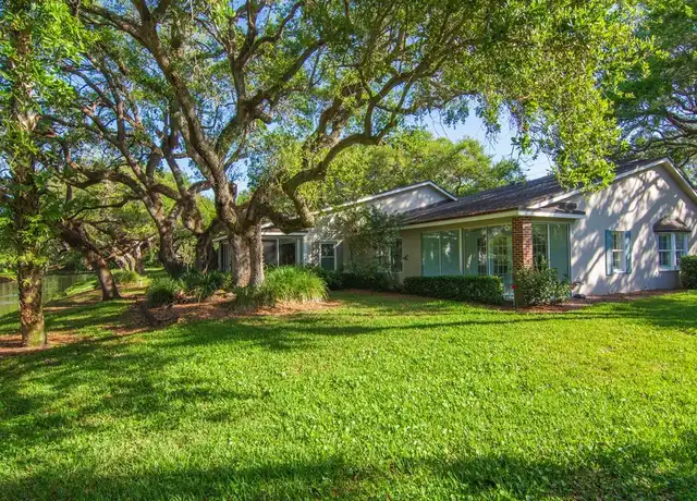Property at 121 E Park Shores Cir Unit 32E, Vero Beach, FL, 32963, 2 beds, 2 baths, [object Object]