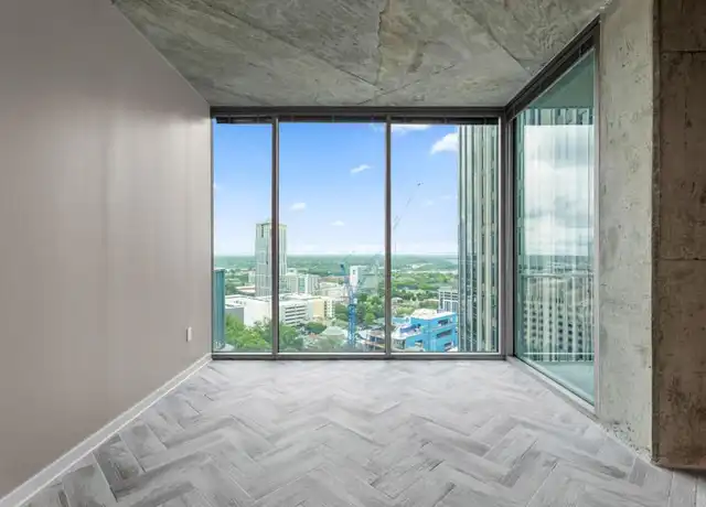 Property at 210 N Church St #2009, Charlotte, NC, 28202, 1 bed, 1 bath, [object Object]