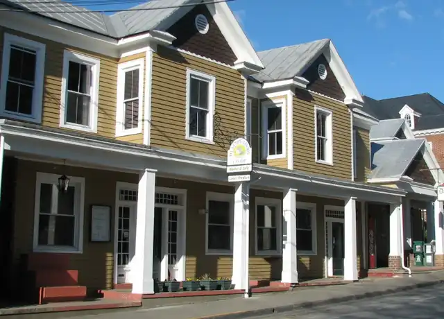 Property at 114 W Washington St Unit 209, Lexington, VA, 24450, 0 beds, 1 bath, [object Object]