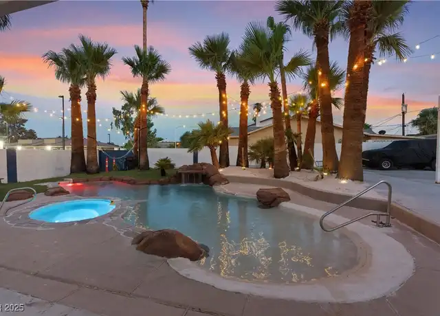 Property at 2000 Stockton Ave, Las Vegas, NV, 89104, 5 beds, 4 baths, [object Object]