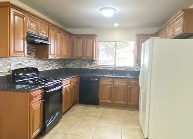 Property at 3620 Florrie Ave, Las Vegas, NV, 89121, 3 beds, 2 baths, [object Object]