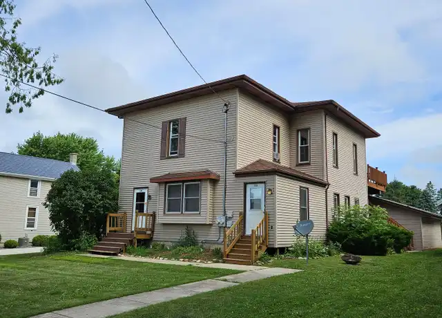 Property at 138 Martin St, Campbellsport, WI, 53010, 1 bed, 1 bath, [object Object]
