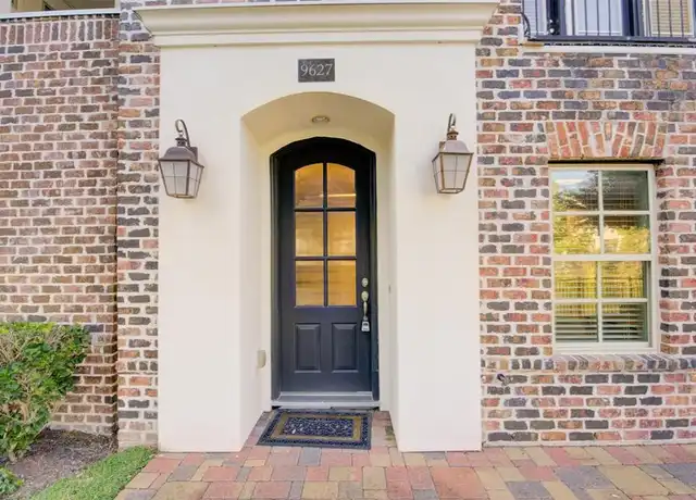 Property at 9627 Fannin Sta W, Houston, TX, 77045, 3 beds, 3 baths, [object Object]