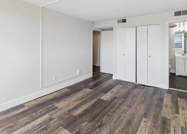 Photo of 7070 Forward Ave, Pittsburgh, PA 15217
