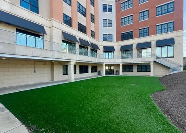 Property at 215 Stillwater Ave Unit 307, Stamford, CT, 06902, 1 bed, 1 bath, [object Object]