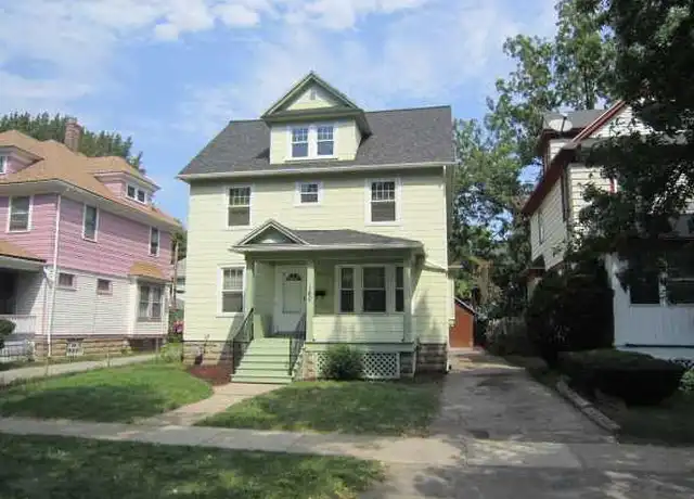 Property at 160 Sawyer St, Rochester, NY, 14619, 6 beds, 1 bath, [object Object]