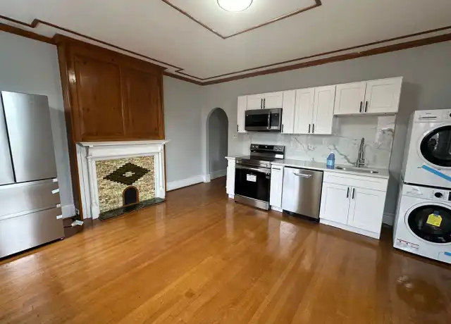 Property at 1640 W Ritner St Unit 2F, Philadelphia, PA, 19145, 2 beds, 1 bath, [object Object]