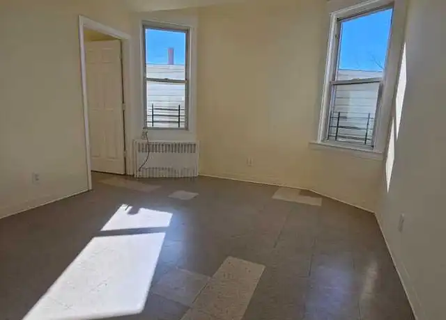 Property at 41 Cliff St Unit 4L, Yonkers, NY, 10701, 4 beds, 1 bath, [object Object]