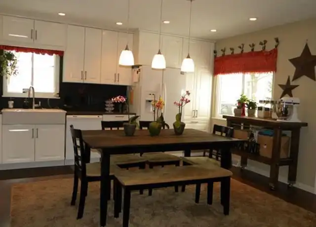 Property at 994 Moneta Ave, Aurora, OH, 44202, 3 beds, 1.5 baths, [object Object]