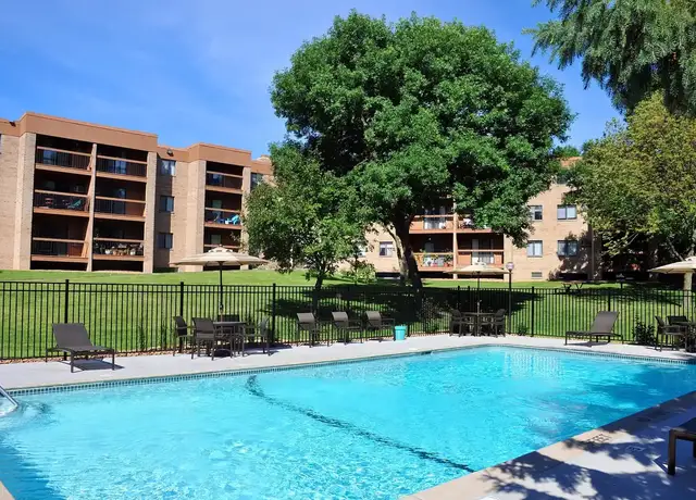 Photo of 13700 Valley View Rd, Eden Prairie, MN 55344