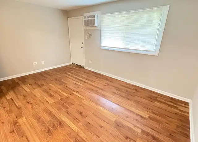 Property at 2242 Burr Oak Ave Unit IV A-04, Blue Island, IL, 60406, 0 beds, 1 bath, [object Object]