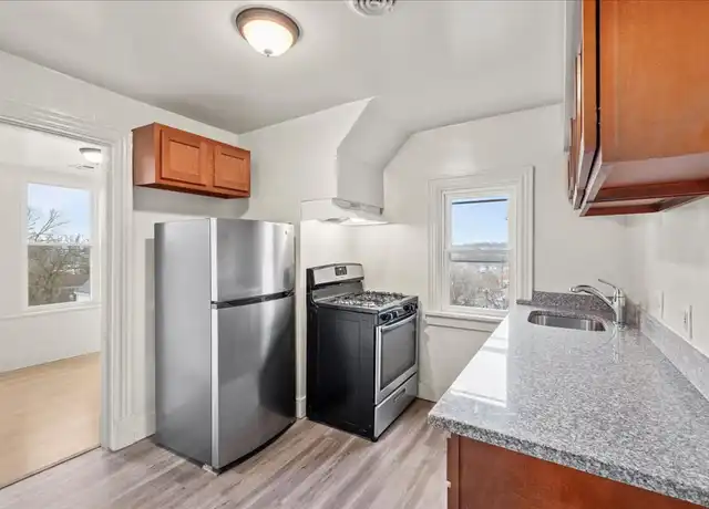 Property at 100 N Linden Ave, Pittsburgh, PA, 15208, 2 beds, 1 bath, [object Object]