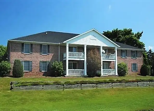 Property at Mt. Vernon Manor - 3953 Mount Vernon Blvd, Norton, OH, 44203, 2 beds, 1 bath, [object Object]