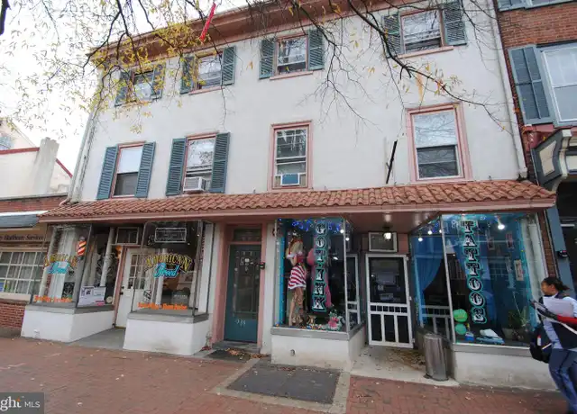 Property at 241 High St Unit 5, Burlington, NJ, 08016, 2 beds, 1 bath, [object Object]