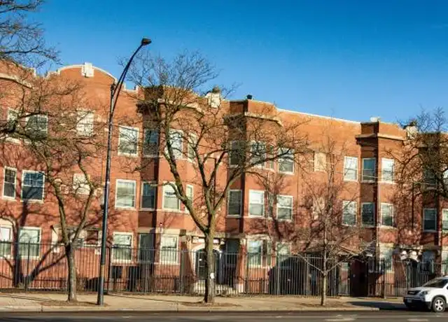 Property at 5354 W Madison St, Chicago, IL, 60644, 2 beds, 1 bath, [object Object]