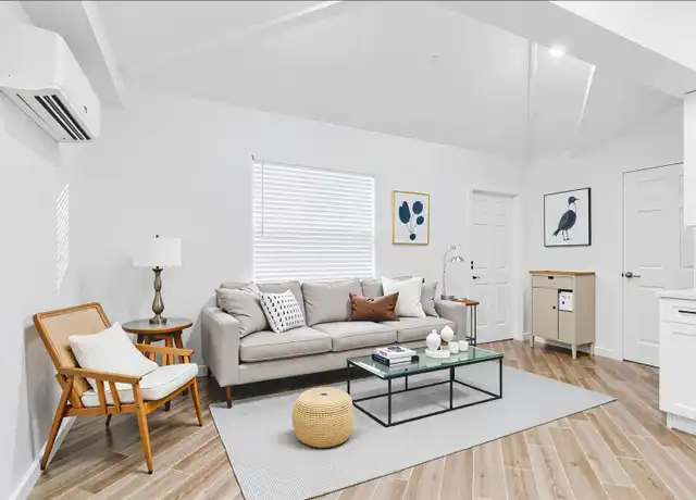 Property at 2930 Beach Blvd S Unit 1, Gulfport, FL, 33707, 2 beds, 2 baths, [object Object]