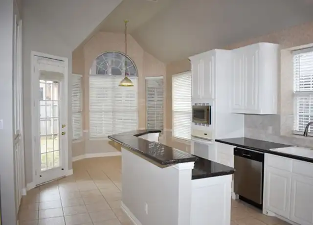 Property at 516 Arcadia Dr, Keller, TX, 76248, 3 beds, 2 baths, [object Object]