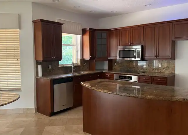 Property at 16848 SW 16th St, Pembroke Pines, FL, 33027, 5 beds, 2.5 baths, [object Object]