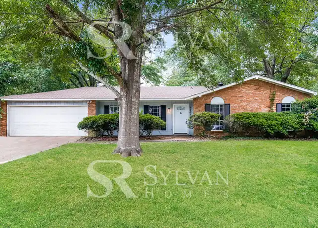 Property at 5865 E Sedgwick Ct, Jackson, MS, 39211, 3 beds, 2 baths, [object Object]