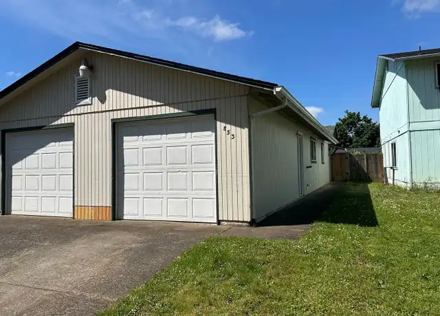 Property at 853 N Cloverleaf Loop, Springfield, OR, 97477, 2 beds, 1 bath, [object Object]