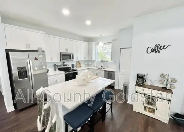 Property at 14108 Chesswood Ln, Port Charlotte, FL, 33981, 4 beds, 2 baths, [object Object]
