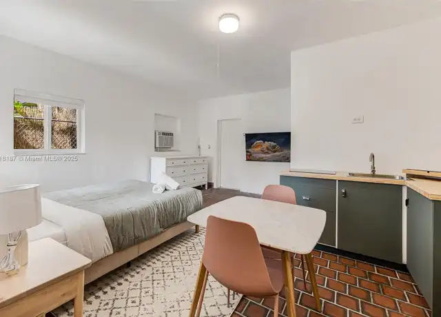 Property at 571 NE 64th St, Miami, FL, 33138, 0 beds, 1 bath, [object Object]