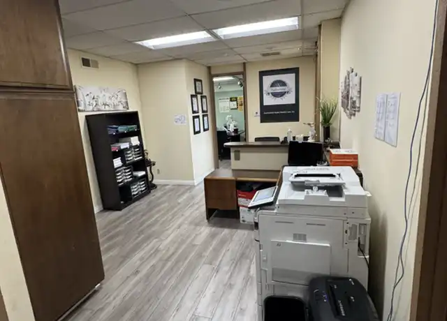 Property at 12410 Burbank Blvd Unit 200, Valley Village, CA, 91607, 3 beds, 1 bath, [object Object]