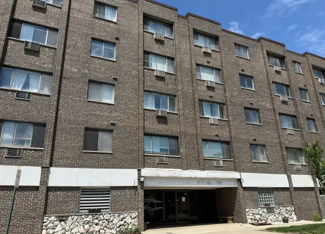 Property at 7650 W Altgeld St, Elmwood Park, IL, 60707, 1 bed, 1 bath, [object Object]