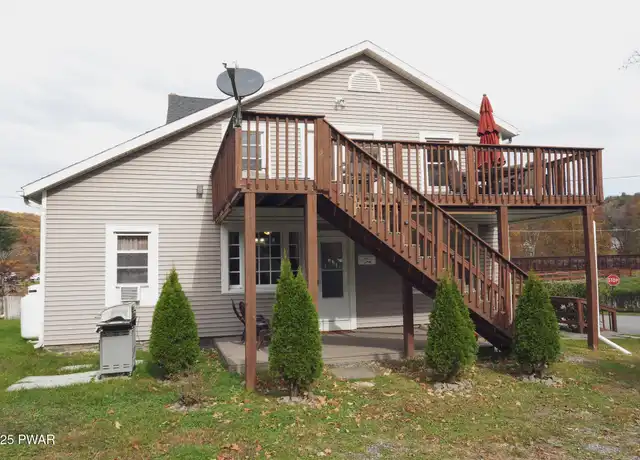 Property at 202 Penn Ave Unit 102, Hawley, PA, 18428, 1 bed, 1 bath, [object Object]