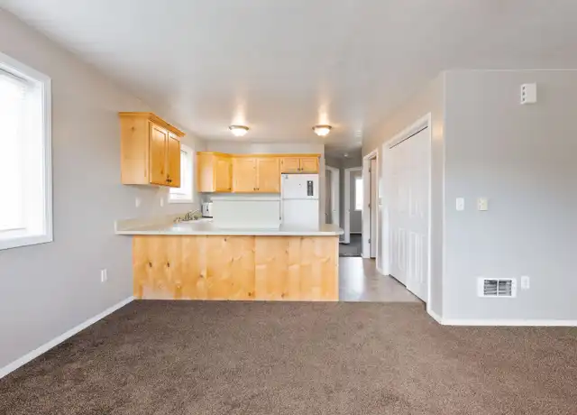 Property at 850 Anne St Unit 1, Rexburg, ID, 83440, 2 beds, 1 bath, [object Object]