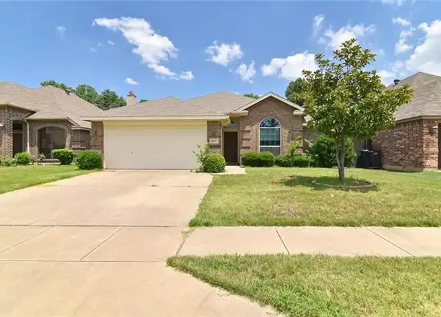 Property at 8217 Edgepoint Trl, Hurst, TX, 76053, 3 beds, 2 baths, [object Object]