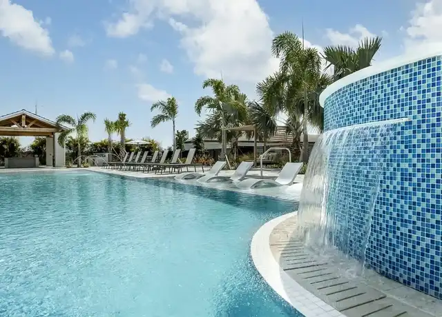 Property at Sorrento - 2900 Height St, Sarasota, FL, 34240, 1-3 bed, 1-2 bath, [object Object]