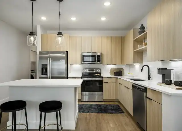 Property at Sorrento - 2900 Height St, Sarasota, FL, 34240, 1-3 bed, 1-2 bath, [object Object]