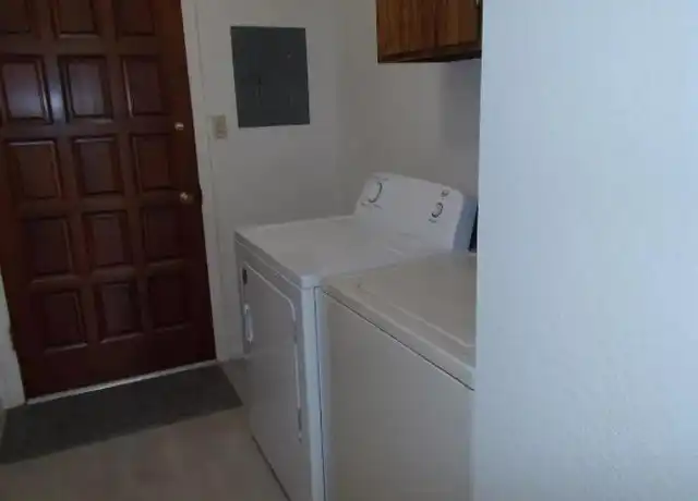 Property at 440 N Franklin St, Colorado Springs, CO, 80903, 2 beds, 2 baths, [object Object]