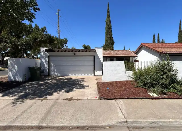 Property at 2601 El Greco Dr, Modesto, CA, 95354, 3 beds, 2 baths, [object Object]