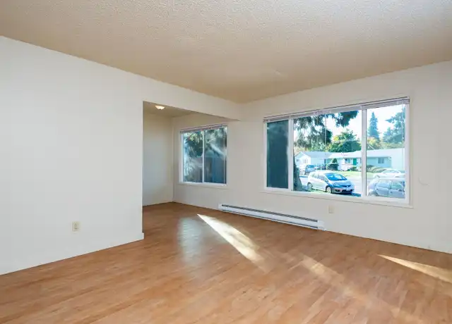 Property at 9230 N Saint Louis Ave Unit 9230, Portland, OR, 97203, 2 beds, 1 bath, [object Object]